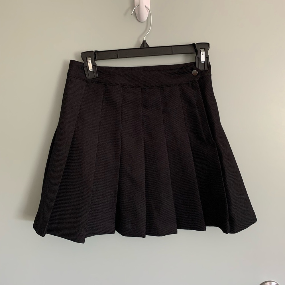 HM Pleated Skirt